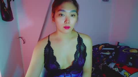 Snapshot of princesscutiexx chatting on 12.01.24 Hello everyone this is your beloved Athena again I present the most comfortable and kind room I accept everyone with kindness online show from 12.01.24