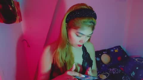 Snapshot of princesscutiexx chatting on 01.25.25 Hello everyone this is your beloved Athena again I present the most comfortable and kind room I accept everyone with kindness online show from 01.25.25