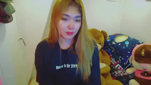Snapshot of princesscutiexx chatting on 02.01.25 Hello everyone this is your beloved Athena again I present the most comfortable and kind room I accept everyone with kindness online show from 02.01.25