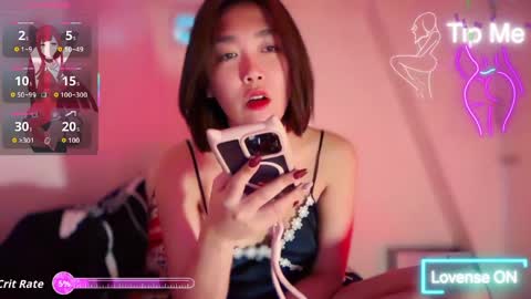Snapshot of princesscutiexx chatting on 05.19.26 Hello everyone this is your beloved Athena again I present the most comfortable and kind room I accept everyone with kindness online show from 05.19.26