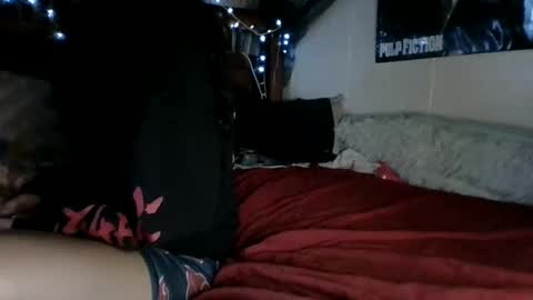 Holly love online show from 12.04.25