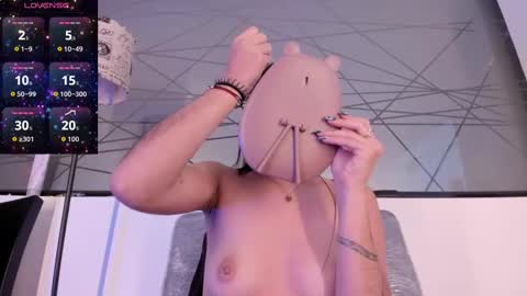 Valentina online show from 10.03.25