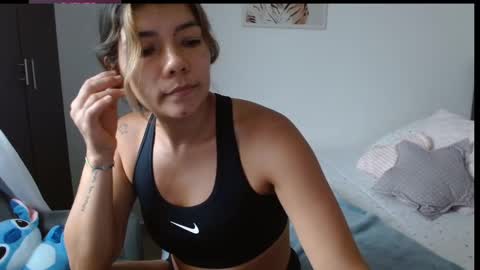 Snapshot of priscila_black chatting on 09.15.25 Marcela online show from 09.15.25