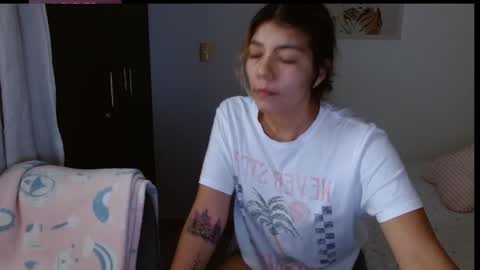 Snapshot of priscila_black chatting on 09.28.25 Marcela online show from 09.28.25