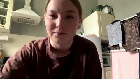 Snapshot of priscillalucke chatting on 03.24.26 Mia online show from 03.24.26