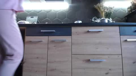 Space online show from 10.02.25