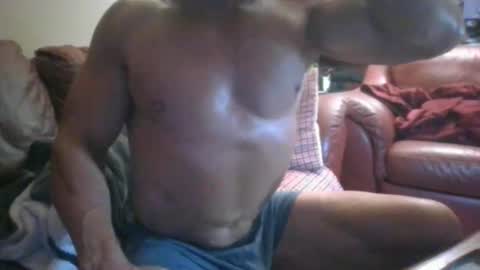 Snapshot of probody chatting on 11.05.25 MUSCLEGOD online show from 11.05.25