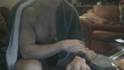 Snapshot of probody chatting on 12.17.25 MUSCLEGOD online show from 12.17.25