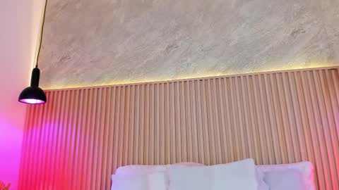 Profana Red online show from 03.05.26