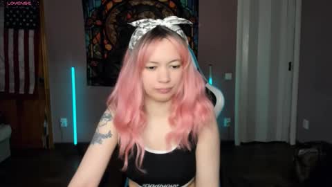 Snapshot of project_hisoka44 chatting on 11.19.25 Di online show from 11.19.25