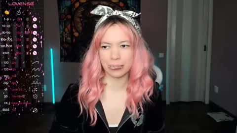 Snapshot of project_hisoka44 chatting on 11.21.25 Di online show from 11.21.25