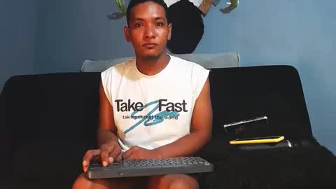 Snapshot of prometo23cm chatting on 06.07.26 Grande y Gruesa online show from 06.07.26