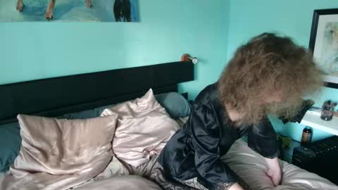 prxscillia_tx online show from 09.22.25