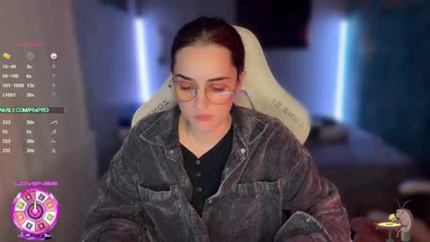 Queen of Pain online show from 12.16.25