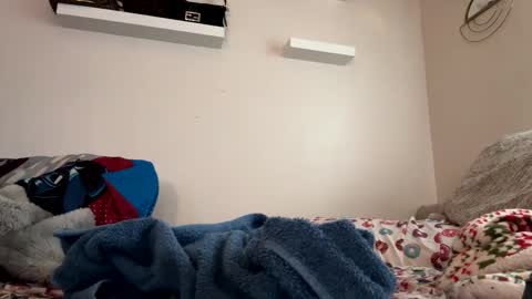 Snapshot of psilocipher chatting on 02.11.25 Sk8wave online show from 02.11.25