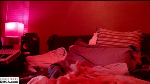 Snapshot of psilocipher chatting on 09.11.25 Sk8wave online show from 09.11.25