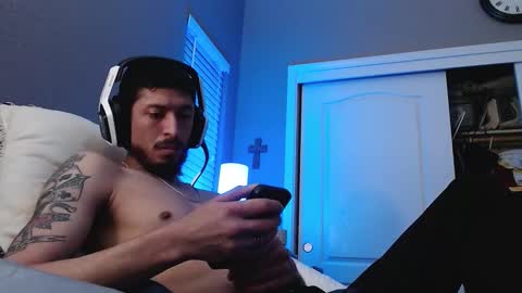 Snapshot of psilocipher chatting on 10.12.25 Sk8wave online show from 10.12.25