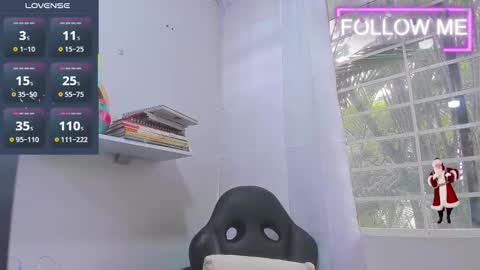 Snapshot of psique_naughty2 chatting on 11.13.25 psique_naughty2 online show from 11.13.25