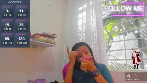 Snapshot of psique_naughty2 chatting on 11.22.25 psique_naughty2 online show from 11.22.25