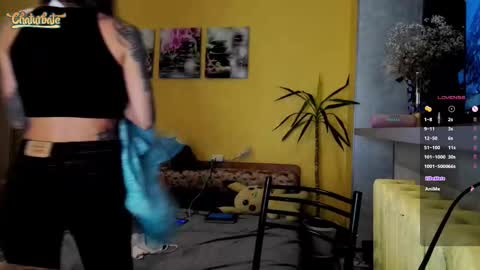 Snapshot of psyheya chatting on 10.12.25 LUCY ----- online show from 10.12.25