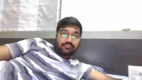 Snapshot of ptl1711 chatting on 12.29.24 ptl1711 online show from 12.29.24