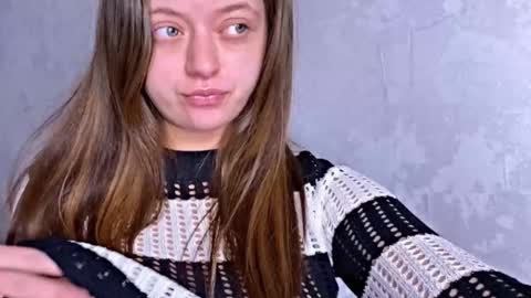 Nayaa Nay 3 online show from 12.21.24