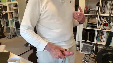 Snapshot of puffiest chatting on 03.29.26 puffiest online show from 03.29.26