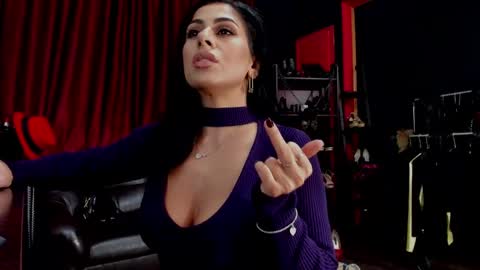 MissPuffyLove online show from 02.23.25