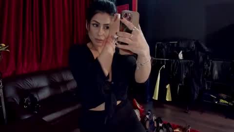 MissPuffyLove online show from 03.07.25