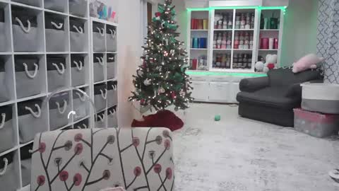 Snapshot of pugglelover chatting on 12.07.24 Puggie - online show from 12.07.24