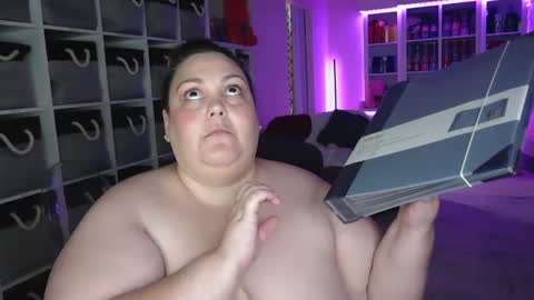 Snapshot of pugglelover chatting on 01.22.25 Puggie - online show from 01.22.25