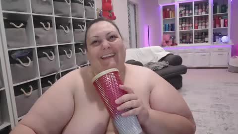 Snapshot of pugglelover chatting on 01.23.25 Puggie - online show from 01.23.25