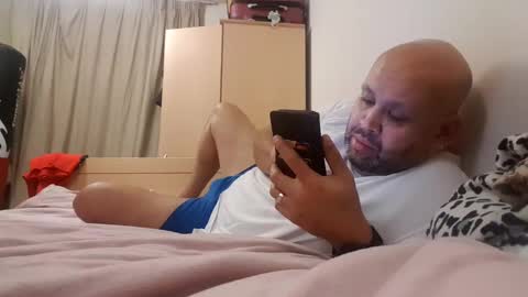 Snapshot of pulpdiction2 chatting on 12.06.24 Pulp online show from 12.06.24