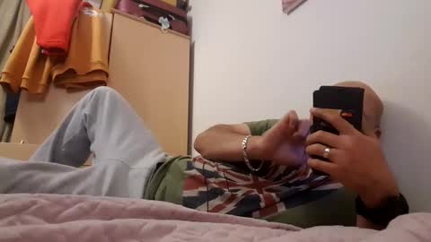 Snapshot of pulpdiction2 chatting on 12.10.24 Pulp online show from 12.10.24