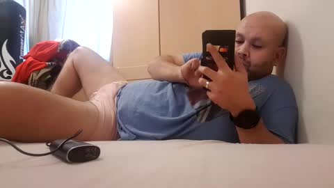 Snapshot of pulpdiction2 chatting on 12.14.24 Pulp online show from 12.14.24