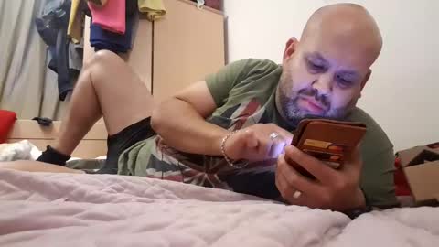 Snapshot of pulpdiction2 chatting on 12.17.24 Pulp online show from 12.17.24