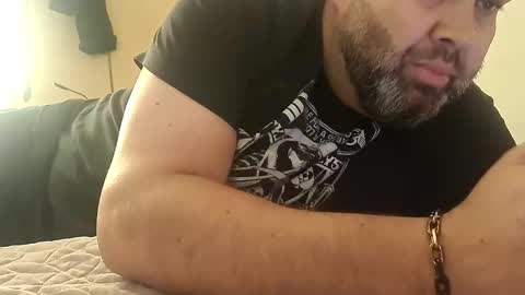 Snapshot of pulpdiction2 chatting on 11.23.25 Pulp online show from 11.23.25