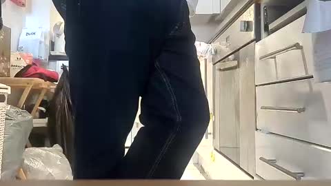 Snapshot of pulpdiction2 chatting on 11.25.25 Pulp online show from 11.25.25