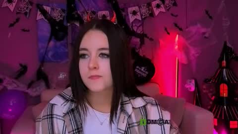 Snapshot of pure_angel1 chatting on 10.23.25 pure angel1 online show from 10.23.25