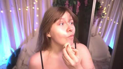 constant schedule Wednesday  Friday  Saturday  Sunday  The Rosemarie online show from 01.16.26