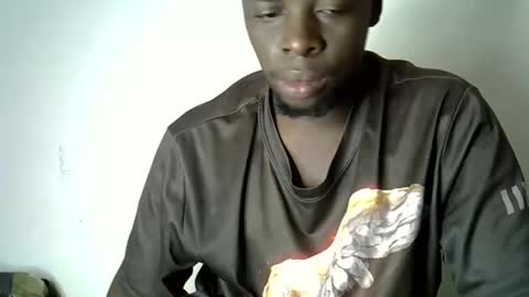 Pureblack  online show from 10.08.25