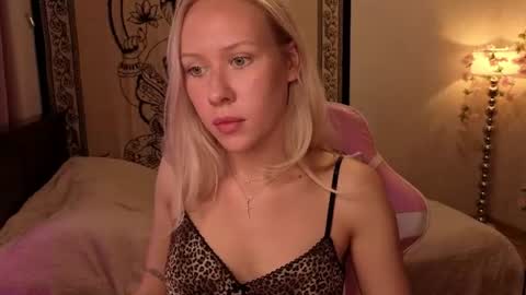 Megan online show from 06.25.26