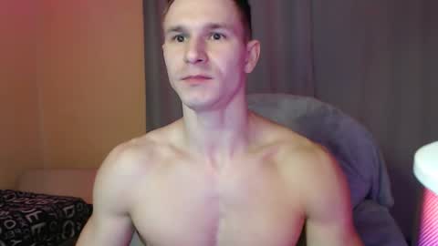 Snapshot of puremenshape chatting on 12.04.25 puremenshape online show from 12.04.25