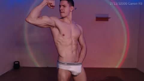 Snapshot of puremenshape chatting on 01.16.26 puremenshape online show from 01.16.26