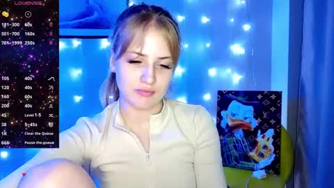 Snapshot of puremiraclealis chatting on 01.25.25 Alicia online show from 01.25.25