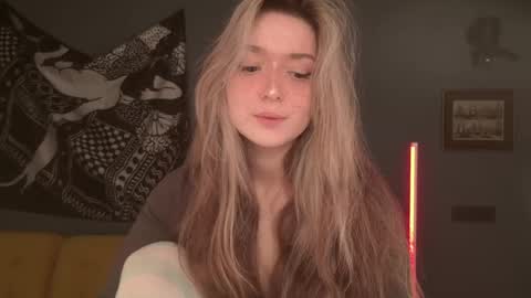 Bella online show from 04.26.26