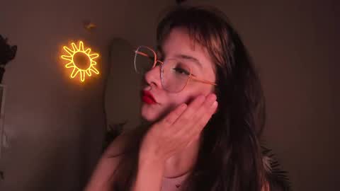 Snapshot of purple_opal chatting on 04.04.26 Vero online from Tuesday to Sunday online show from 04.04.26