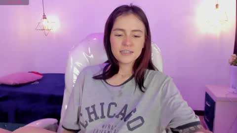 Anna  online show from 02.26.25