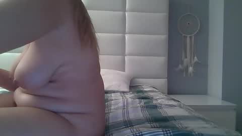 Snapshot of purplelotusgirl chatting on 11.04.25 purplelotusgirl online show from 11.04.25