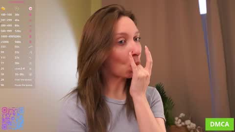 Sophie  Fav patterns 99199444press my buttons  see what happens  online show from 11.11.25